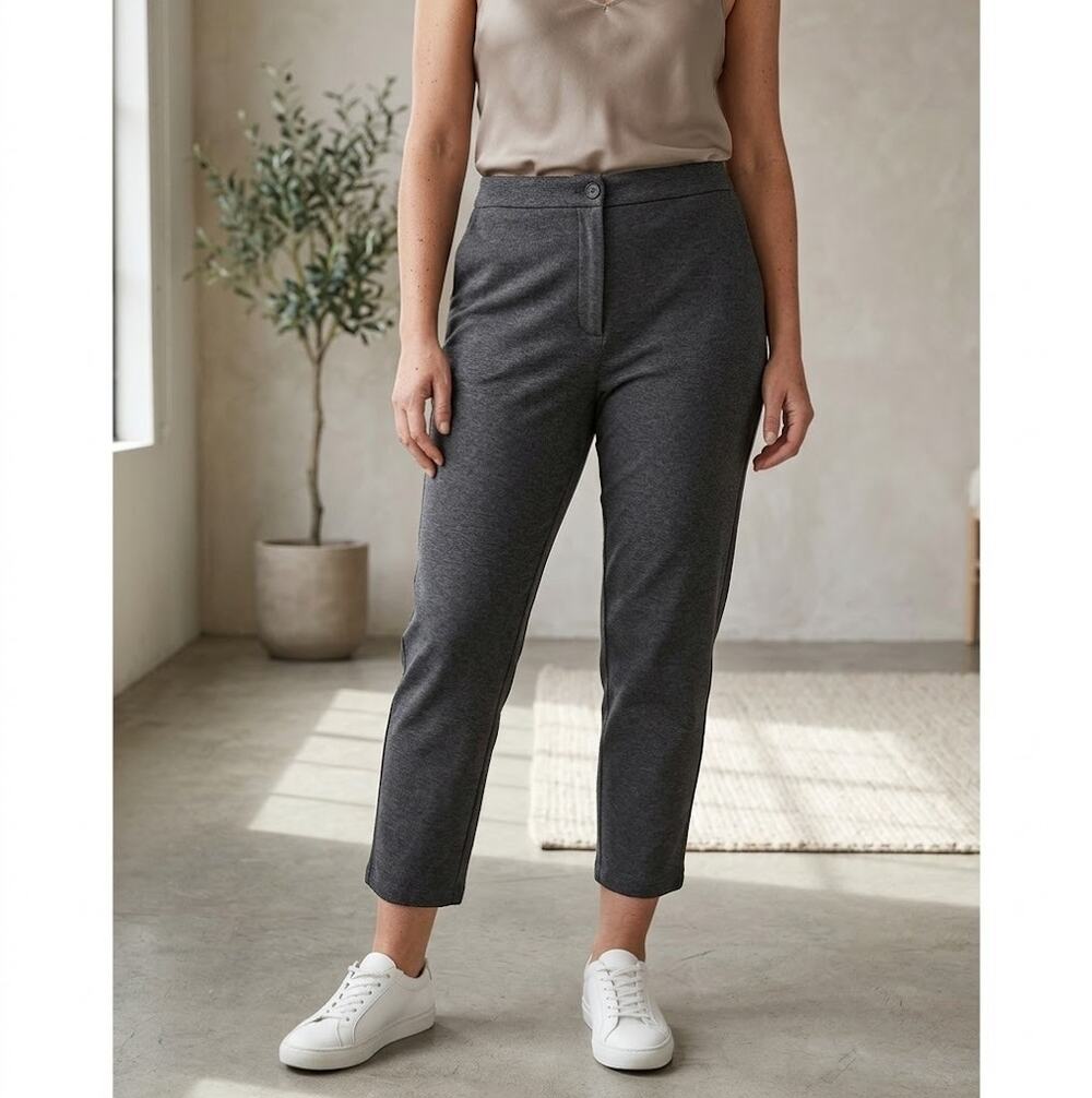 Eileen Fisher gray knit stretch pants plus size zip button pockets Italian yarn